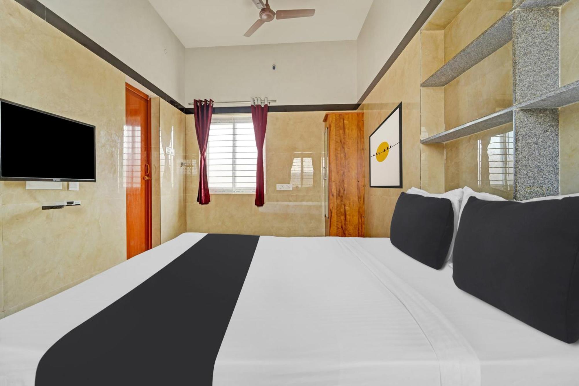 Super Hotel O Jaganath Nagar Near Hopes College Pilamedu Eksteriør bilde